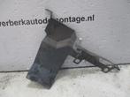 Radiateurkap Links Volvo 940 II (1995-01/1998-10) 1358536, Auto-onderdelen, Gebruikt, Siegburger Straße 229, Köln 50679, , Duitsland