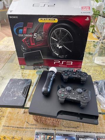 PS3 Slim 320GB + 2 Controllers + 11 Games beschikbaar voor biedingen