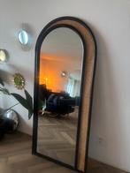 Spiegel met rotan van MADE, Huis en Inrichting, Ophalen, Zo goed als nieuw, 75 tot 100 cm, 150 tot 200 cm