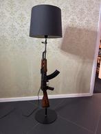 AK47 lamp vloerlamp, Ophalen, Gebruikt, Mancave, 75 cm of meer
