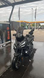 HONDA X ADV 2024 FULL OPTION ZWART, Scooter, 745 cc, Particulier, LED Verlichting