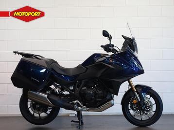 Honda NT 1100 DCT Electronic Suspension (bj 2025) beschikbaar voor biedingen