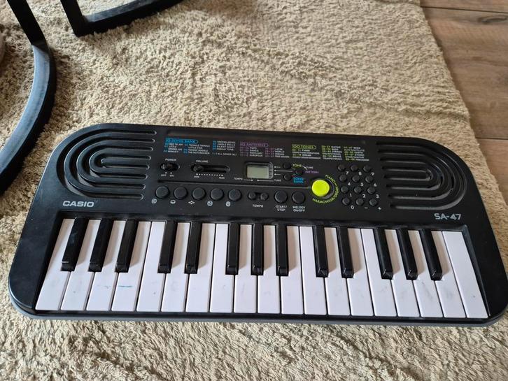Casio Keyboard - Klein formaat, Muziek en Instrumenten, Keyboards, Gebruikt, 49 toetsen, Casio, Ophalen of Verzenden