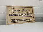 Oud reclame affiche kasan fieres cigarettes sigaretten, Verzamelen, Merken en Reclamevoorwerpen, Ophalen of Verzenden, Zo goed als nieuw