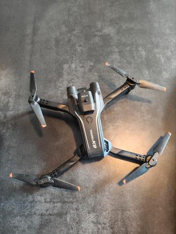 Drone met 3 accu's, tas en onderdelen beschikbaar voor biedingen