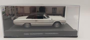 #111 Ford Thunderbird James bond auto met boekje beschikbaar voor biedingen
