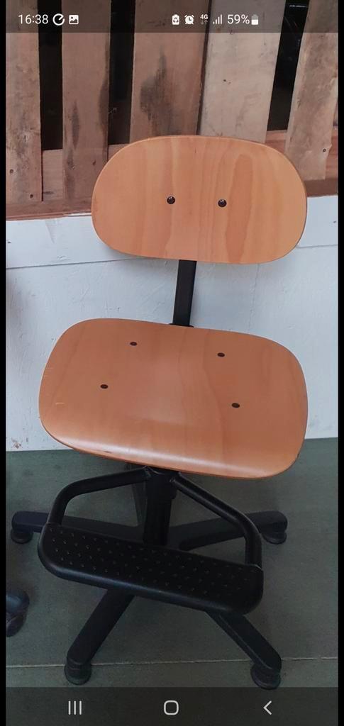 Nieuwe Werkstoel hoog model, Huis en Inrichting, Bureaustoelen, Zo goed als nieuw, Overige kleuren, Ophalen
