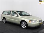 Volvo V70 2.4 EDITION 1 AIRCO LMV TREKHAAK, Voorwielaandrijving, Beige, Grijs, 1470 kg