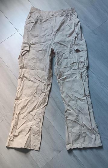 Kastopruiming: Beige Cargo Broek - Maat 42 beschikbaar voor biedingen