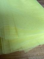 13 meter gele tule, Hobby en Vrije tijd, Stoffen en Lappen, Geel, Ophalen of Verzenden, 30 tot 120 cm, Polyester