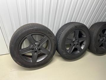 5x Pirelli banden + Land Rover 20inch velgen beschikbaar voor biedingen