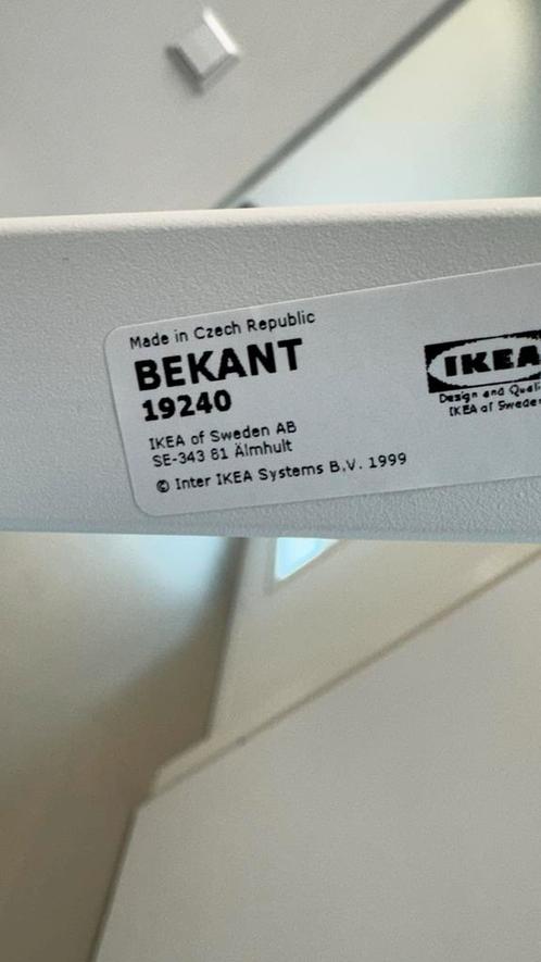 Ikea Bekant Bureau - Gebruikt, Huis en Inrichting, Bureaus, Gebruikt, Bureau, In hoogte verstelbaar, Ophalen
