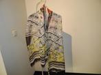 Class Cavalli prachtige zijde shawl bloemen merk bedel, Cavalli, Verzenden, Zo goed als nieuw, Sjaal