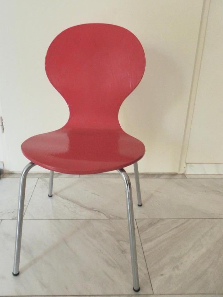Vlinderstoel voor kinderen, Huis en Inrichting, Stoelen, Gebruikt, Eén, Hout, Metaal, Rood, Ophalen