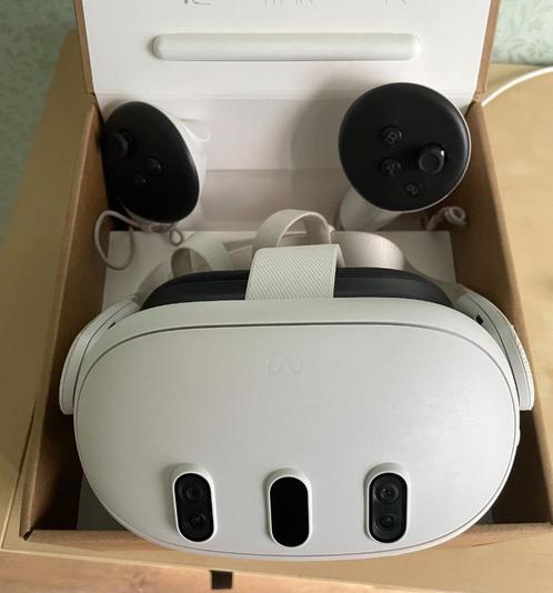 Meta Quest 3 512GB (with free gifts), Spelcomputers en Games, Virtual Reality, Zo goed als nieuw, Overige platformen, VR-bril