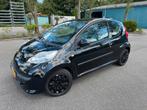 Peugeot 107 - 83K km - Airco - APK, Voorwielaandrijving, 4 stoelen, Handgeschakeld, Particulier
