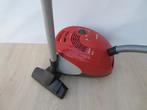 2400 watt Siemens stofzuiger rood, Witgoed en Apparatuur, Stofzuigers, Gebruikt, Stofzuiger, 2000 watt of meer, Ophalen