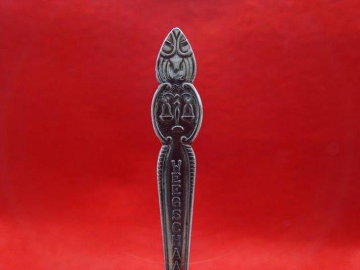 Lepeltje: weegschaal Sterrenbeeld, Antiek en Kunst, Antiek | Bestek, Verzenden