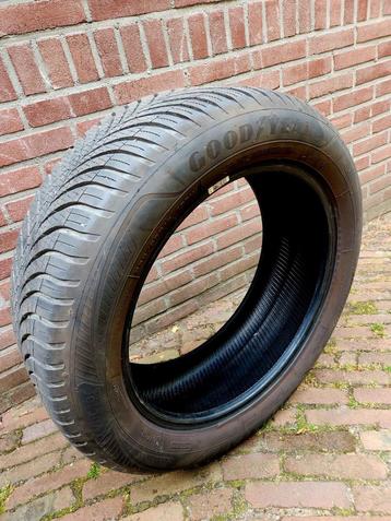 1x Goodyear 4seasons 235 55 r19 105W - 6mm profiel beschikbaar voor biedingen