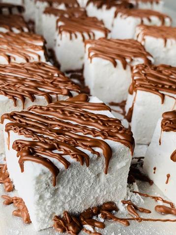 Marshmallows diverse soorten vers, ook voor traktatie 