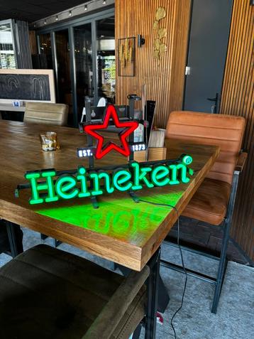 Heineken led neon bord beschikbaar voor biedingen
