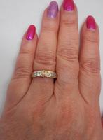 18 karaat gouden ring met steentjes maat 18.5 nr.1474, Verzenden, Goud, Ring