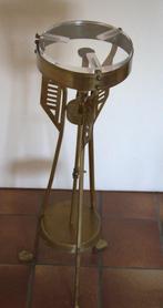 Koperen gasbrander op hoge poten met plexiglas schijf, Antiek en Kunst, Ophalen of Verzenden