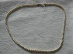 Collier van pareltjes aan een 14 krt. gouden slotje., Sieraden, Tassen en Uiterlijk, Antieke sieraden, Ophalen, Overige materialen