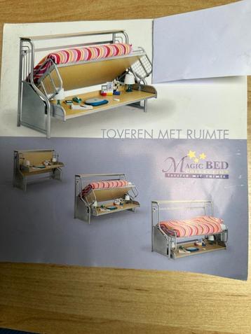 Te Koop, Magic Bed, Bureau/Bed