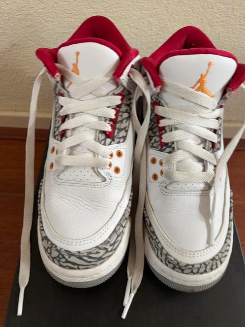 Air Jordan 3 Retro (GS), Kinderen en Baby's, Kinderkleding | Schoenen en Sokken, Zo goed als nieuw, Ophalen of Verzenden