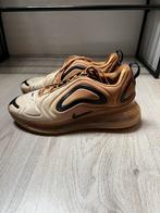 Nike Air Max 720 maat 40 valt als 39/40, Ophalen, Zo goed als nieuw, Sneakers of Gympen
