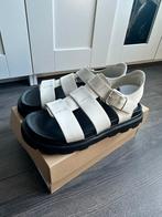 Witte UGG Sandalen - Maat 41, Ophalen of Verzenden, Nieuw, Wit, Sandalen of Muiltjes
