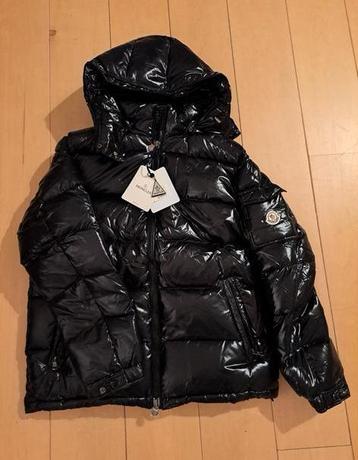 Moncler maya | NFC | Gratis verzending! beschikbaar voor biedingen
