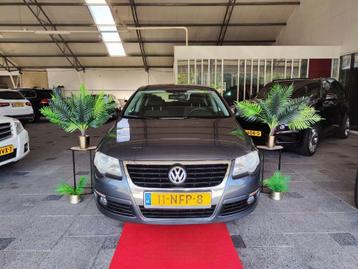 Volkswagen Passat 2.0 TDI HIGHLINE AUT SEDAN 2010 FACELIFT! beschikbaar voor biedingen