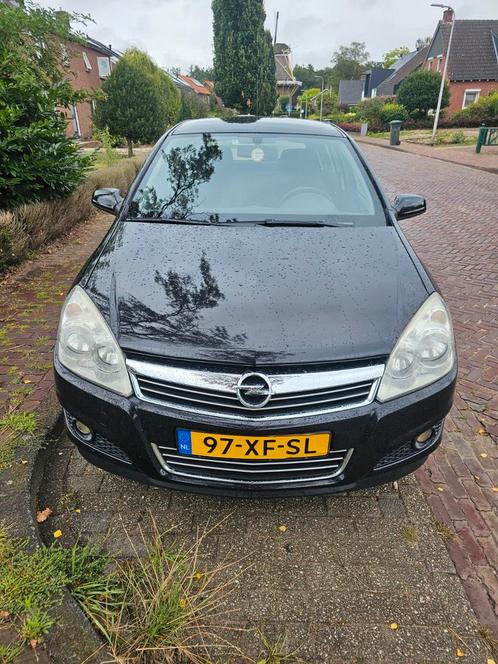 Opel Astra 1.4 16V 5D 2007 Zwart, Auto's, Opel, Particulier, Astra, Benzine, B, Hatchback, Handgeschakeld, Origineel Nederlands