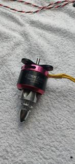 Extreme Flight motor 570kv, Ophalen of Verzenden, Zo goed als nieuw, Elektro