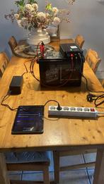 Thuis batterij 24V 100Ah LiFePO4 +grid omvormer en acculader, Doe-het-zelf en Verbouw, Zonnepanelen en Toebehoren, Ophalen of Verzenden