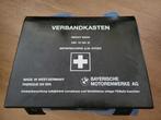 BMW auto verbanddoos, Ophalen
