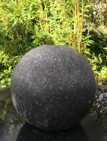 Vazen bal bol pot van beton diverse accessoires  beschikbaar voor biedingen