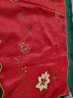 tafelloper rood met bloem [a947], Ophalen of Verzenden, 'T Olde Gre-j, Info@toldegrej.nl, Endepoelstraat 20f Didam