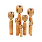 Lot van 7 Kokeshi Poppen Tomio Sato Handgeschilderd Hout Jap, Ophalen of Verzenden, Gebruikt, Mens