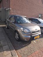 Kia Soul 1.6 2010 Grijs, Auto's, Kia, 1591 cc, 4 cilinders, Handgeschakeld, 48 €/maand