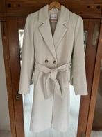 Lange Winterjas., Ophalen of Verzenden, Zo goed als nieuw, Maat 38/40 (M), Beige
