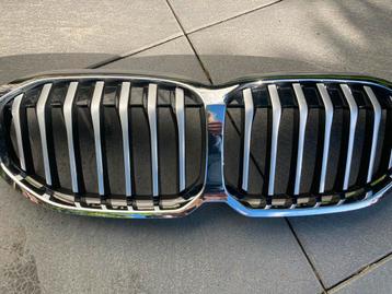 Prachtige luxe grill (nieren) BMW 1-serie, model F40 beschikbaar voor biedingen