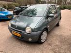 Renault Twingo 1.2 16V Dyna E3 AUT 2004 Groen, Auto's, 4 cilinders, 4 stoelen, Origineel Nederlands, Grijs