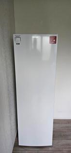 "Nieuwe" Inventum Vriezer VR1682W, Nieuw, Minder dan 60 cm, 160 cm of meer, Vrijstaand