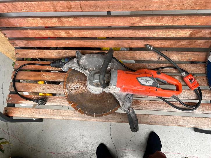 Husqvarna K4000 350 mm wet ‘n dry, Doe-het-zelf en Verbouw, Gereedschap | Zaagmachines, Zo goed als nieuw, 1200 watt of meer, 70 mm of meer