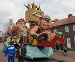 Polyester prinsenwagen / praalwagen / carnavalswagen., Ophalen, Gebruikt, Feestartikel, Carnaval
