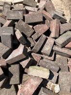 Gratis stenen banden en zand, Tuin en Terras, Ophalen, Beton, 10 m² of meer, Klinkers