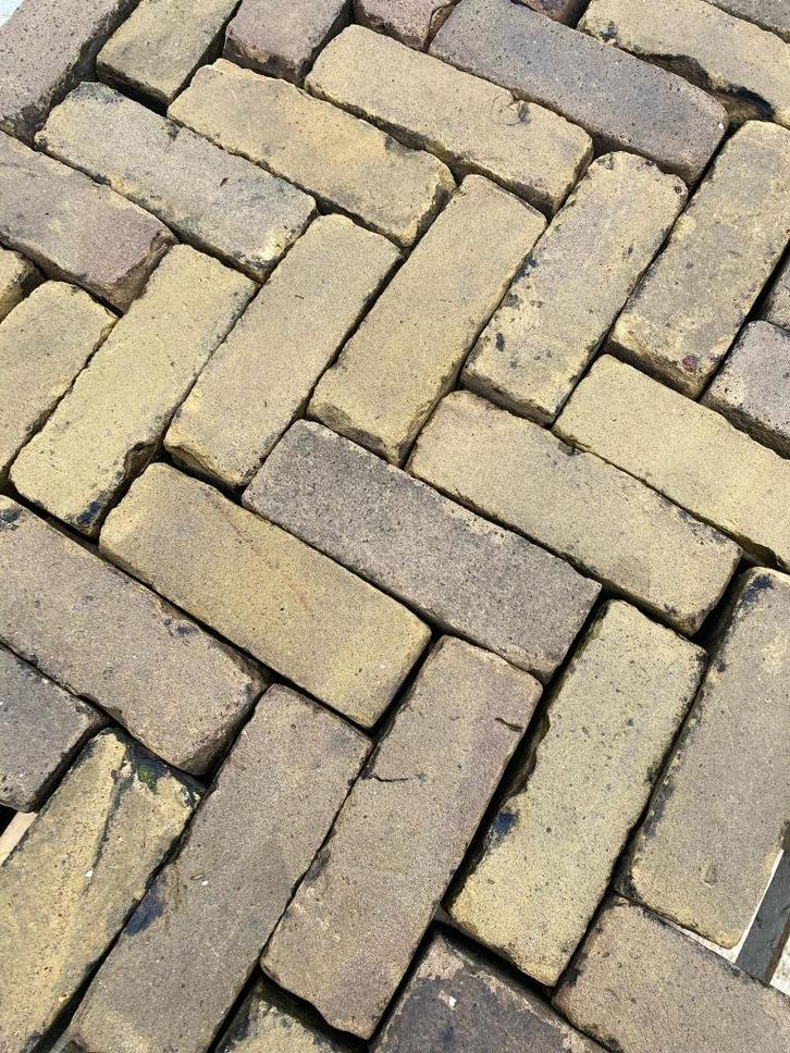 Dikformaat geelgrijs (P19 / P40), Tuin en Terras, Tegels en Klinkers, Gebruikt, Klinkers, Overige materialen, 10 m² of meer, Ophalen